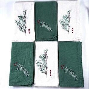 Vintage Alpine Embroidered Greenery and Berries Cotton 18" x 18 Napkins Lot of 6